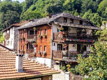 Фото номера Дом с 7 комнатами Дома для отпуска Traditional Style Villa Amidst Nature And Wildlife г. Delchevo 46